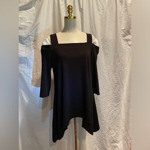 Kim & Cami 9673-OC169 Cold Shoulder Handkerchief Hem Black 3/4 Sleeve XL Too